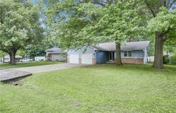 207 S Broadmoor Street, Louisburg, KS 66053