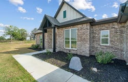 105 Norene Lane, Weatherford, TX 76087
