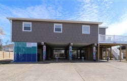 2604 Sandpiper Road, Virginia Beach, VA 23456