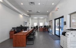 1725 N MAIN STREET, GAINESVILLE, FL 32609