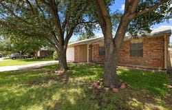 5529 Gates Drive, The Colony, TX 75056