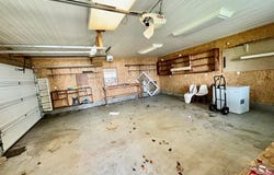55 Old Bridge RD, Staffordsville, KY 41256