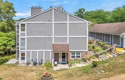 255 PORTAGE LAKES DRIVE, AKRON, OH 44319