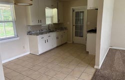 3305 N Mueller Avenue, Bethany, OK 73008