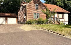 3821 Foss Road, Saint Anthony, MN 55421
