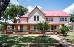 407 Church, Olney, TX 76374