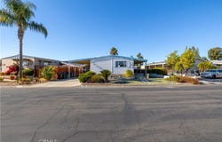 28810 Calle De La Paz, Murrieta, CA 92563