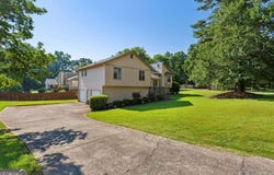 3784 Junction, Kennesaw, GA 30144