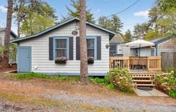 1340 Main Street, Chatham, MA 02633