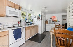 722 Sewanee St, Harriman, TN 37748