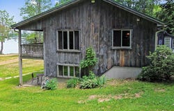 48 Pleasant Point Road, Vassalboro, ME 04989