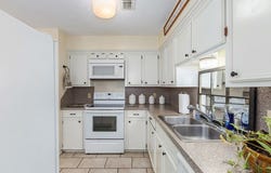 1019 E Austin, Nacogdoches, TX 75965