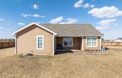 6061 59th Ave SW, Minot, ND 58701