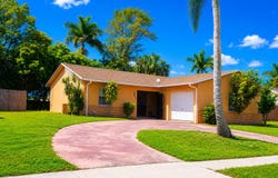10304 Pippin Lane, Royal Palm Beach, FL 33411