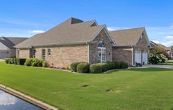2378 Cypress Way, Muscle Shoals, AL 35661