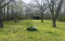 1433 Sam Mcneil Lane, Gloster, MS 39638