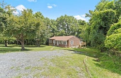1030 Craig AVE, Salem, VA 24153