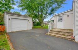 411 Harrison Ave, Manville Boro, NJ 08835-1919