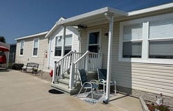 57545 Miller Ct, Lenox, MI 48048
