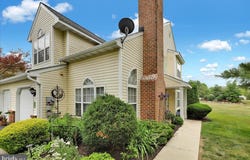 112 HICKORY Lane, READING, PA 19610
