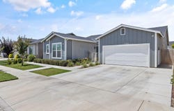 3733 N Clay, Visalia, CA 93291