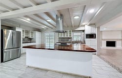 912 SHANGRI LA Drive, SEFFNER, FL 33584