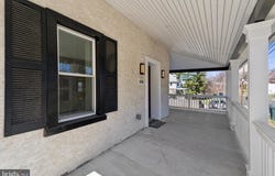 636 RIDGE PIKE, LAFAYETTE HILL, PA 19444