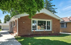 3929 N 82nd St, Milwaukee, WI 53222