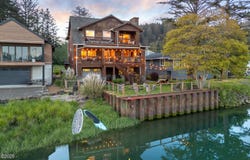 6925 Parker Street, Pacific City, OR 97135