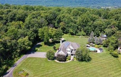 54 W Valley Brook Rd, Washington Twp., NJ 07853-3092