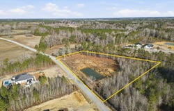 6221 Ellwood Rd., Galivants Ferry, SC 29544