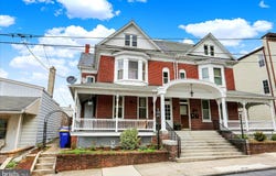 915 N DUKE STREET, YORK, PA 17404