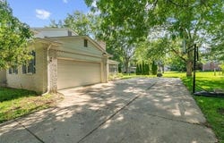 25067 Skye Drive, Farmington Hills, MI 48336