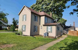 317 E Main Street, Berne, IN 46711