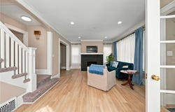 3321 Beechwood Avenue, Cleveland Heights, OH 44118