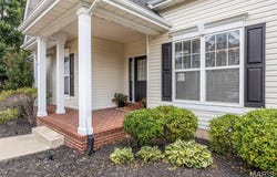 319 Lake Side View Lane, St Peters, MO 63376