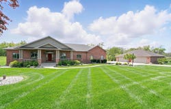 8628 Garman Road, Leo, IN 46765