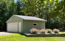 33590 Cedar View Ln., St. Peter, MN 56082