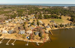 210 Waterside Drive, Harbinger, NC 27941