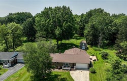 7926 Wright Road, Broadview Heights, OH 44147