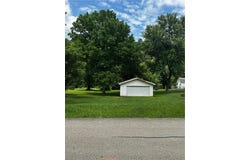 207-209 River St, German Twp, PA 15410
