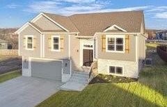 18408 Rock Creek Drive N, Smithville, MO 64089