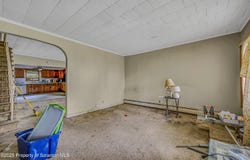 126 128 S Bromley, Scranton, PA 18504
