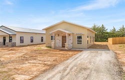 1109 E Navarro Avenue, Mart, TX 76664