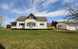 2102 E Main St, Ashland, WI 54806