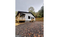 1131 MILLER RD, RIDGELEY, WV 26753