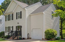 112 Fairford Drive, Holly Springs, NC 27540