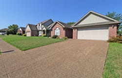 3799 Katalla Drive, Newburgh, IN 47630