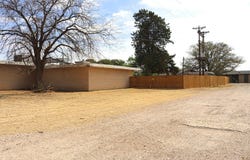 202 W 3rd St, Hale Center, TX 79041