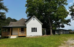 122 E Jones, Molena, GA 30258